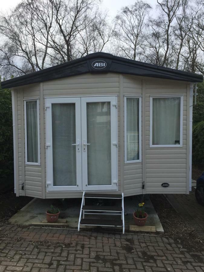 Hastings Holiday Home At Fairlight Lodge Beauport Holiday Park St Leonards-on-Sea Экстерьер фото