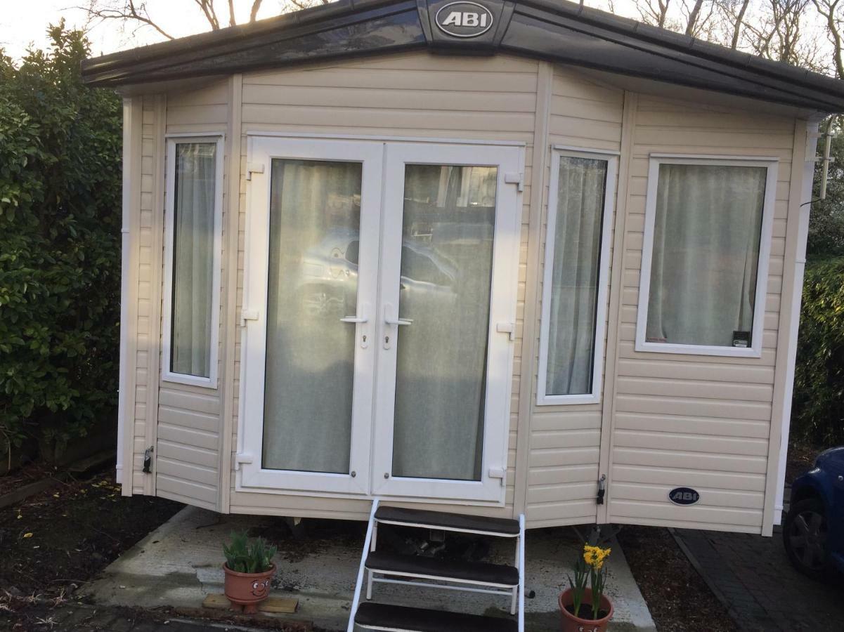 Hastings Holiday Home At Fairlight Lodge Beauport Holiday Park St Leonards-on-Sea Экстерьер фото